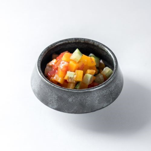 Салат из свежих овощей с заправкой на выбор: масло или сметана 2716