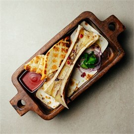 {{photo.Alt || photo.Description || 'Силии на углях по-кавказки'}}